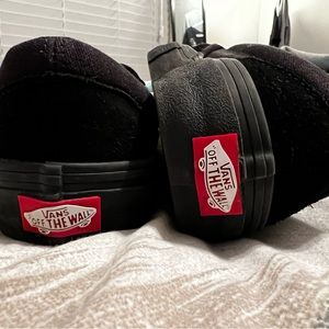 Vans Skate All Black Slip-On Shoe Men’s 6.5/Women’s 8